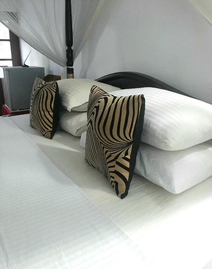 Villa Blue Ocean Mirissa Ngoại thất bức ảnh