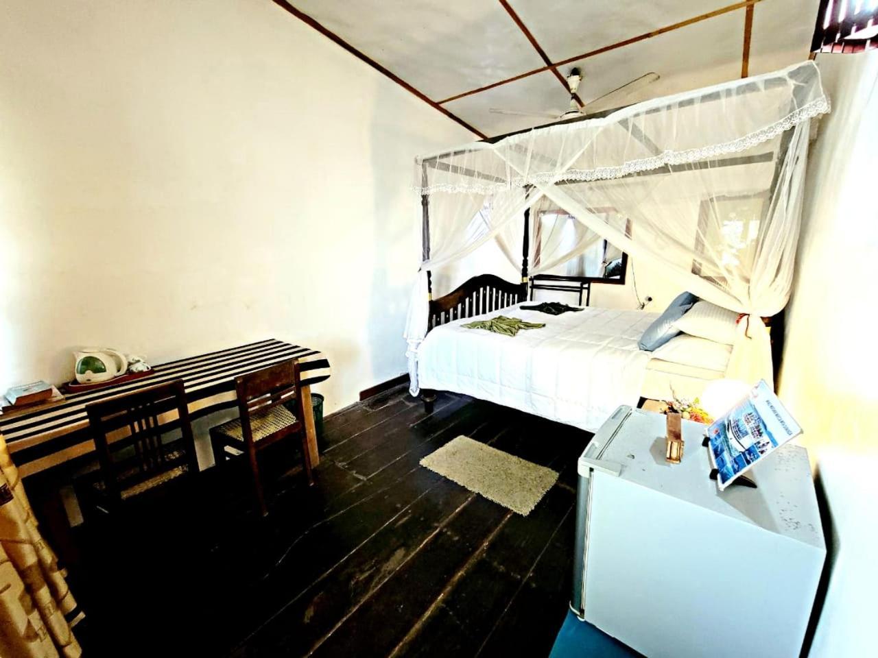 Villa Blue Ocean Mirissa Ngoại thất bức ảnh