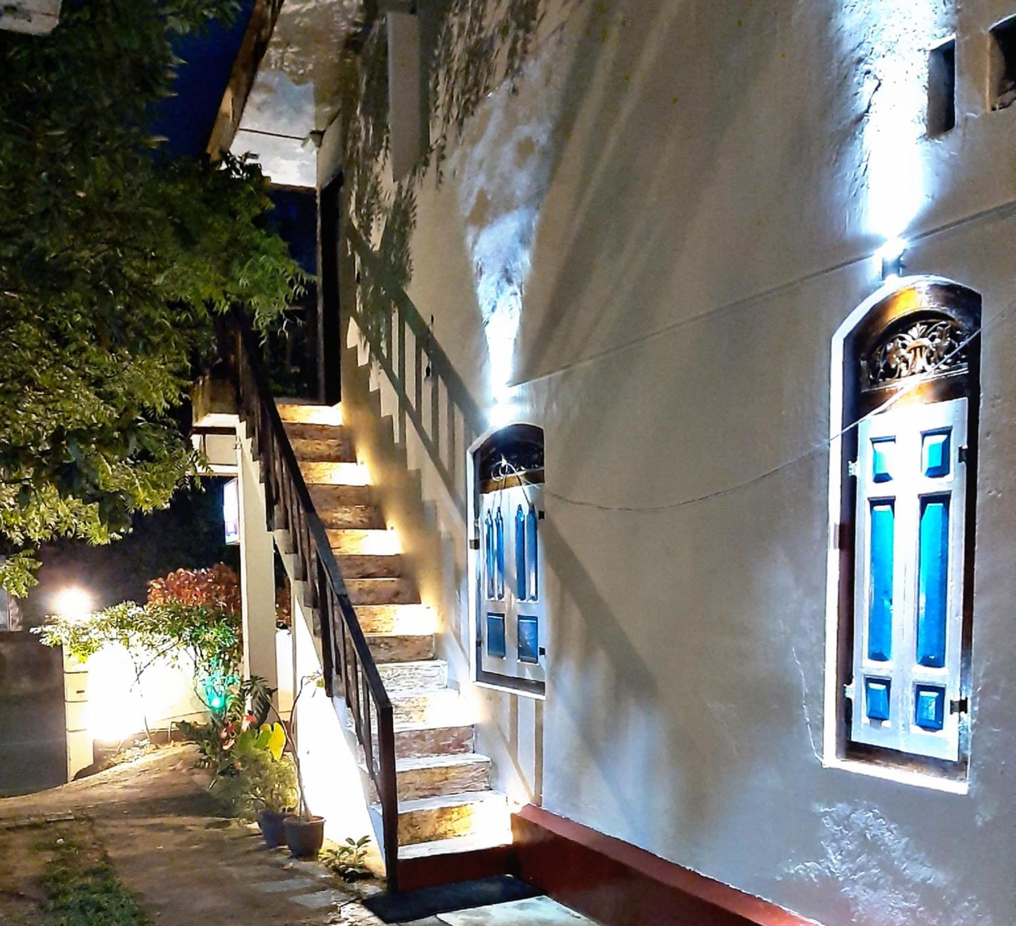 Villa Blue Ocean Mirissa Ngoại thất bức ảnh