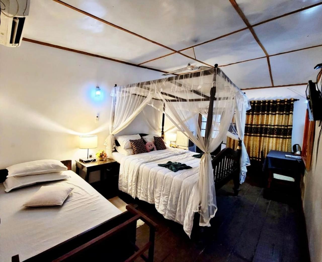 Villa Blue Ocean Mirissa Ngoại thất bức ảnh
