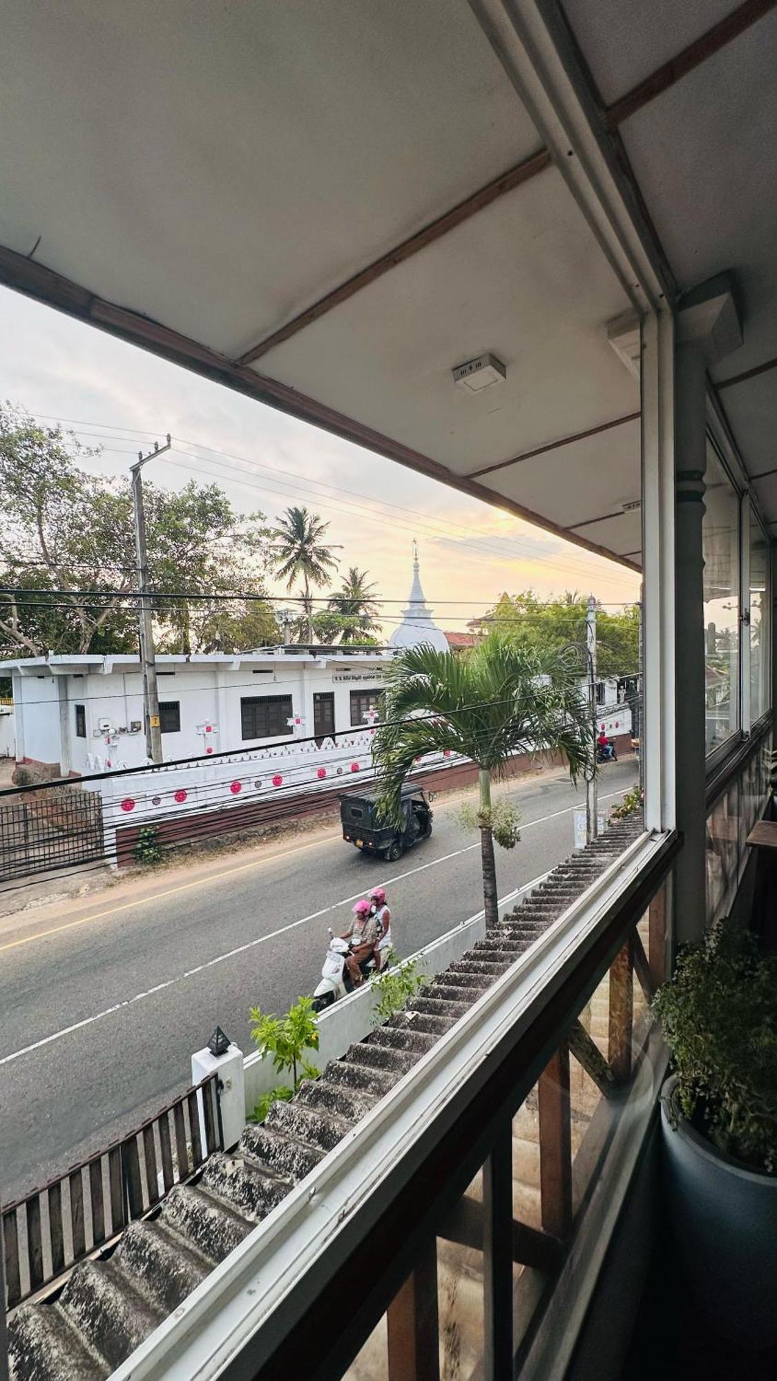 Villa Blue Ocean Mirissa Ngoại thất bức ảnh