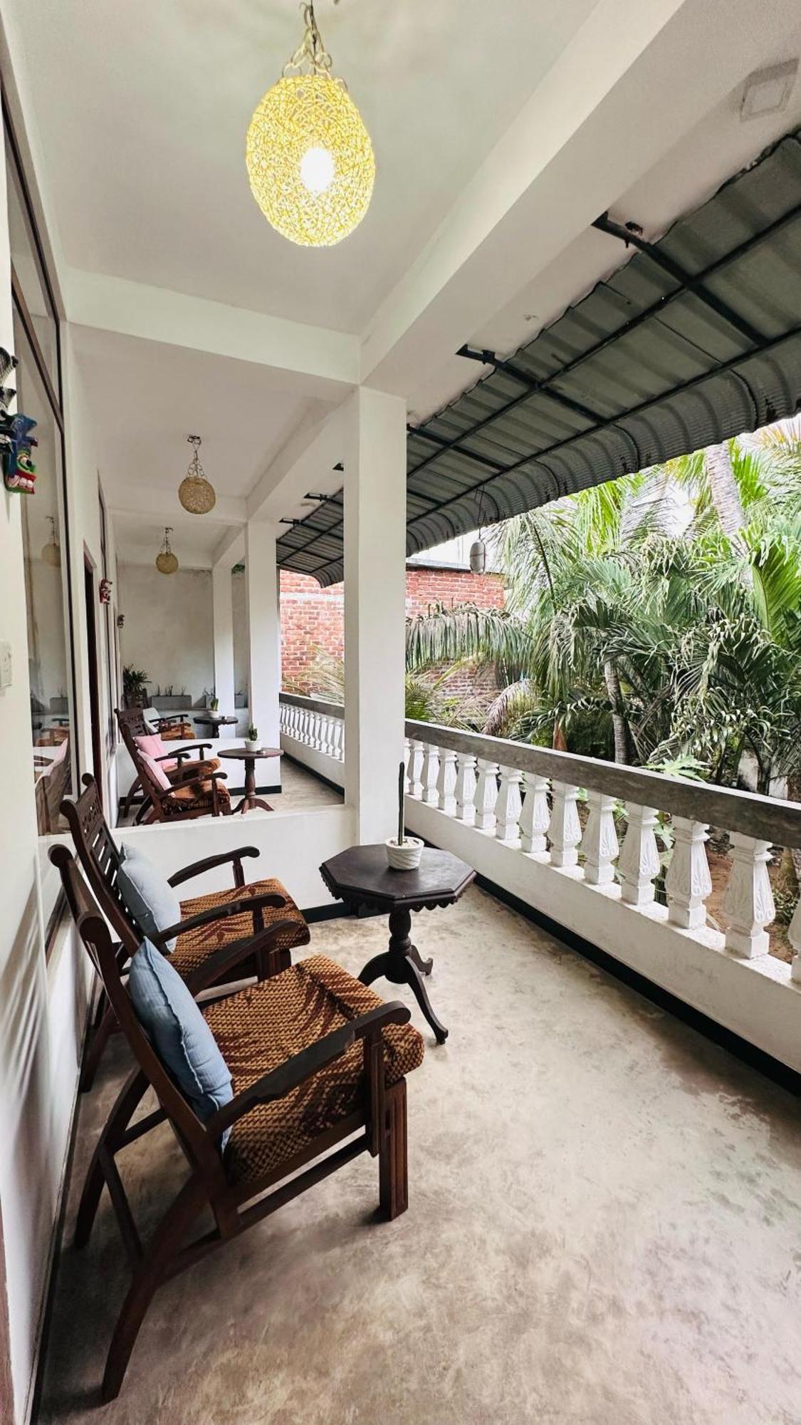 Villa Blue Ocean Mirissa Ngoại thất bức ảnh